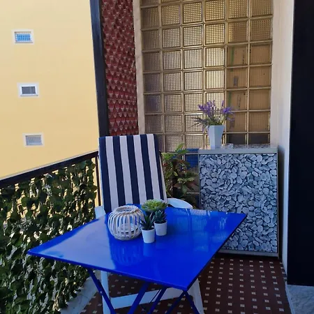 Sweet 16 Apartment Rapallo