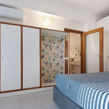 Sweet 16 Apartment Rapallo